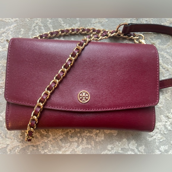 Tory Burch Robinson Chain Wallet - Brick Red - Picture 6 of 12